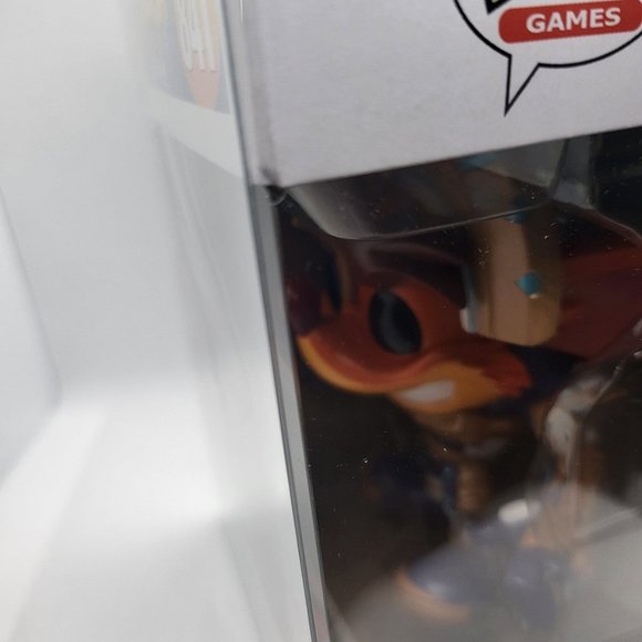 Its About Time Crash Bandicoot in Mask Armor 2021 Summer Virtual Funkon Excl Pop - Picture 10 of 12